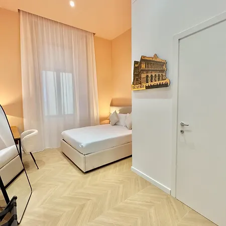 Πανσιόν Toledo Lr Collection